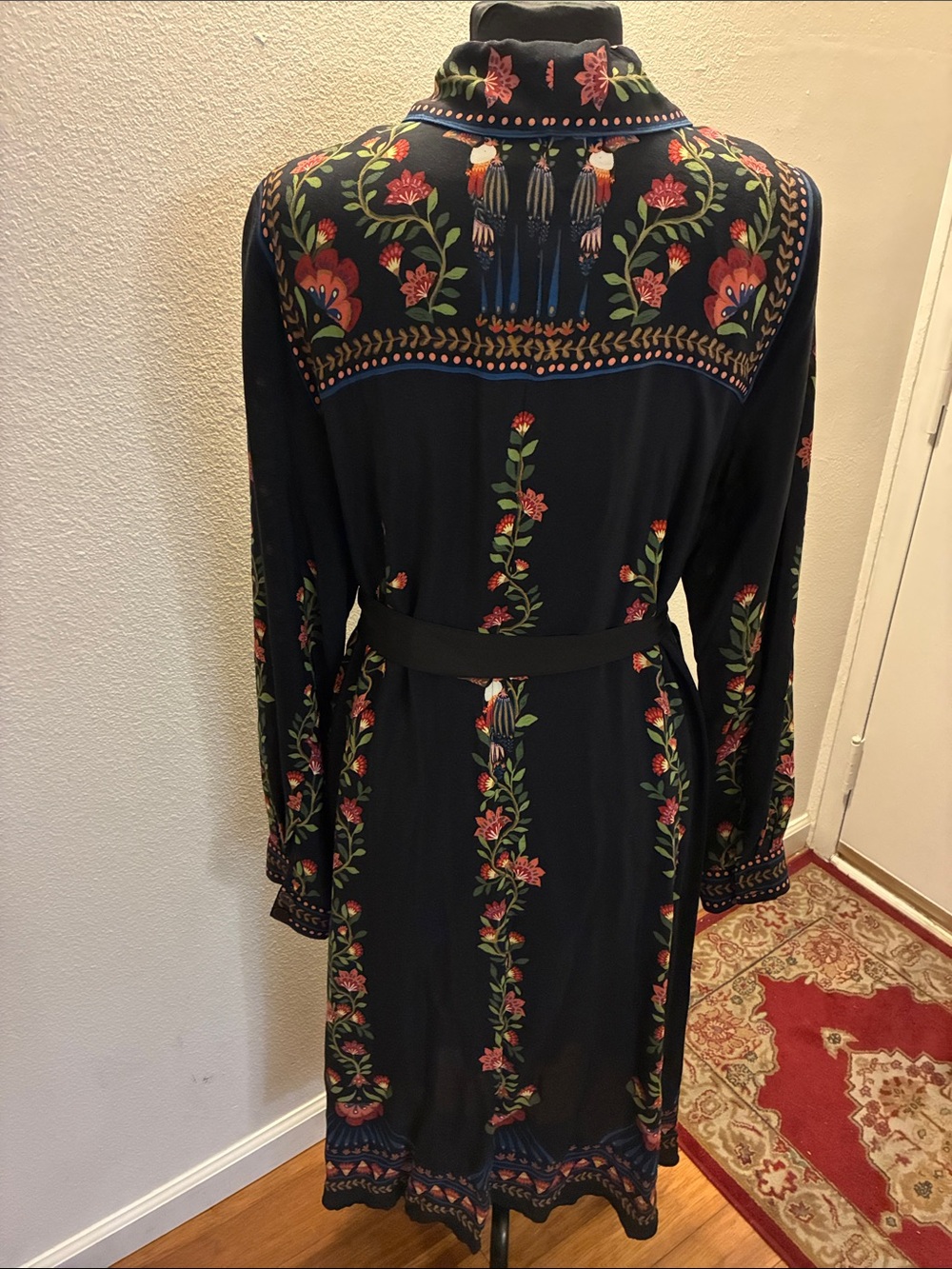 FARM Rio NWT Large Toucan Garden Black Button Front Midi Dress w/Tie & Pockets - Picture 8 of 16